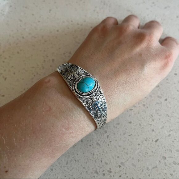 Bohemian Vintage Style Cross Shaped Adjustable Bangle With Fake Turquoise - Picture 8 of 11